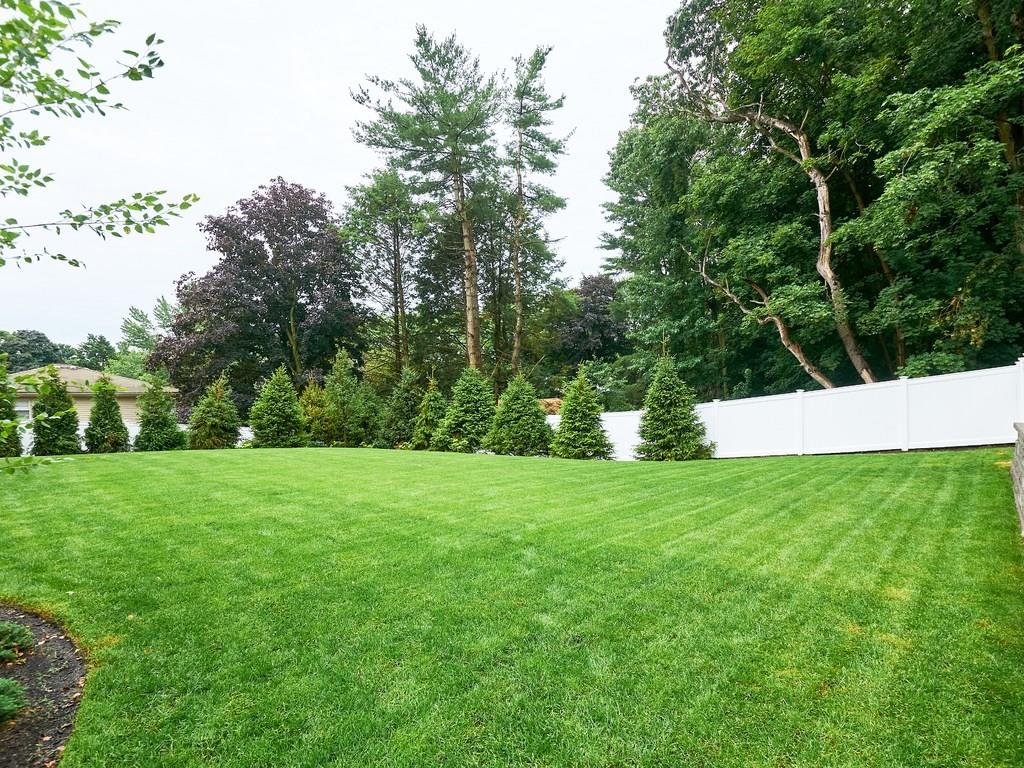 12 Ober Road Newton, MA 02459 - Photo 39 of 42