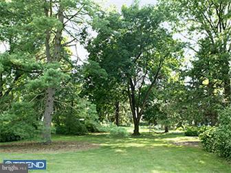 218 King George Road Pennington, NJ 08534 - Photo 3 of 12 Gallery Image 3