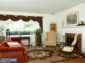 218 King George Road Pennington, NJ 08534 - Photo 4 of 12 Gallery Image 4