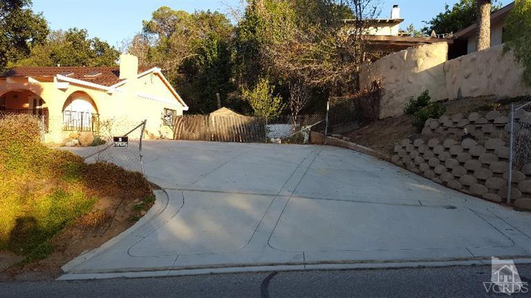 1005 Katherine Road Simi Valley, CA 93063 - Photo 5 of 18 a view of outdoor space and seating area