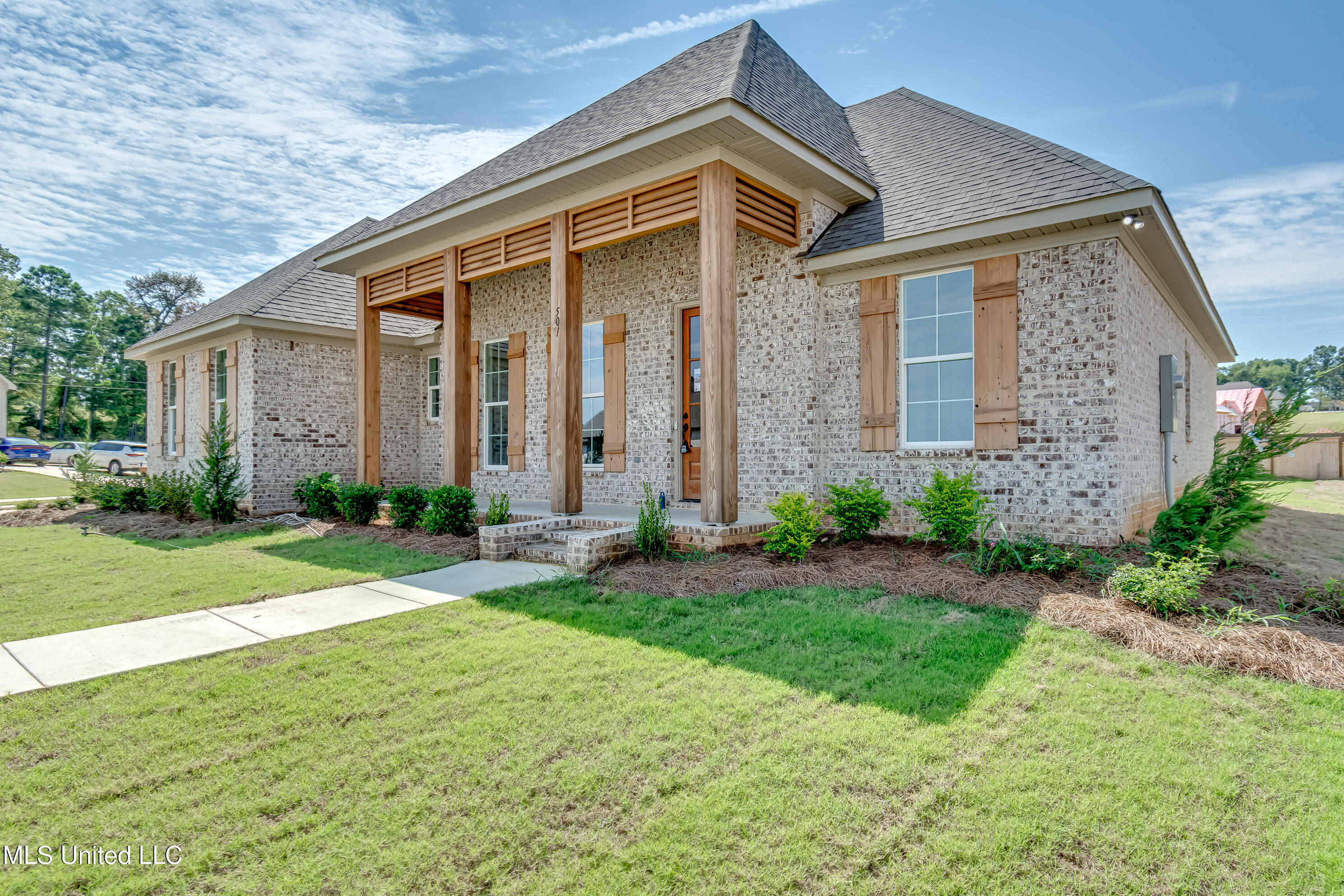 501 Harper Cove Flowood, MS 39232 - Photo 2 of 57 501 Harper Cv-2