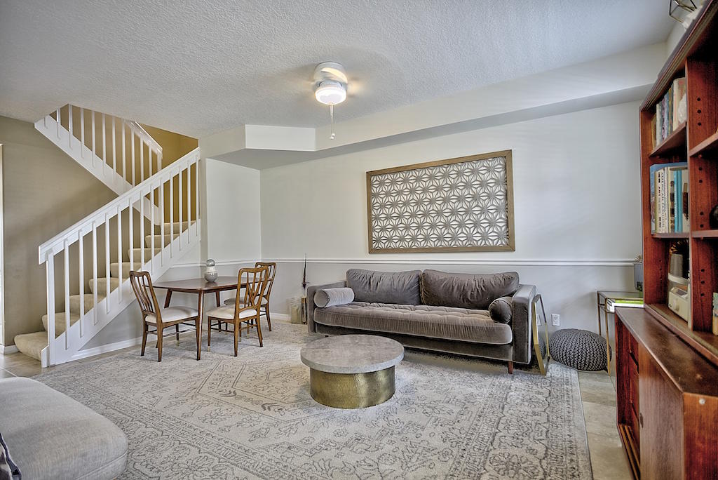 166 Milbridge Drive Jupiter, FL 33458 - Photo 2 of 19 IMG_0004