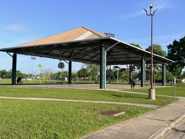 614 Gilpin Street Houston, TX 77034 - Photo 24 of 27 Wilson Memorial Park also offers a covered pavilion with a basketball court!