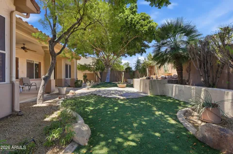$670,000 | 8056 West Louise Drive, Peoria, AZ 85383