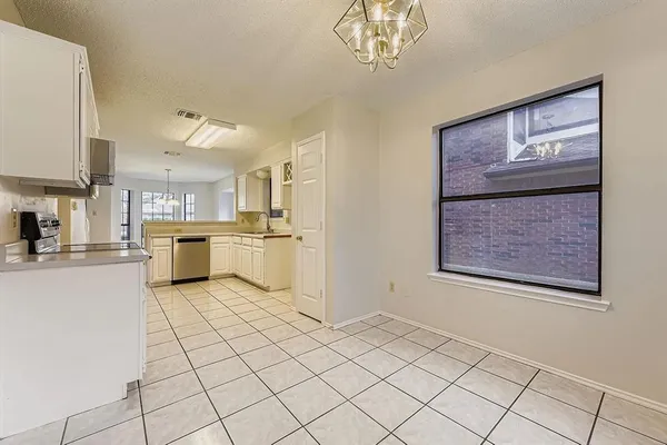 $2,499 | 325 Leisure Lane, Coppell, TX 75019