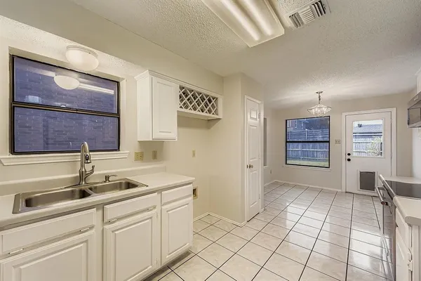 $2,499 | 325 Leisure Lane, Coppell, TX 75019