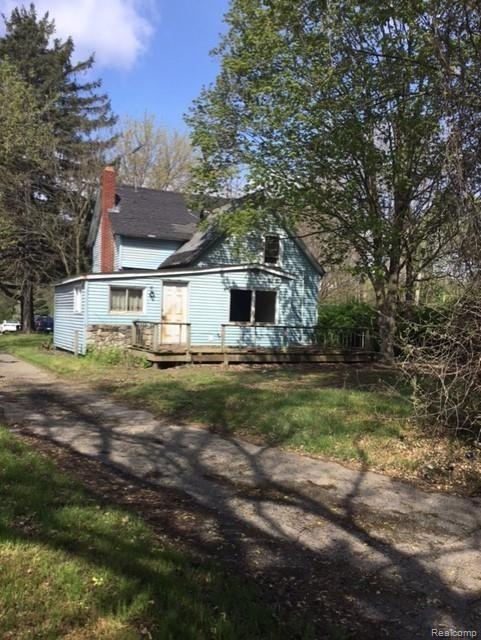 425 Dexter-Pinckney Road Pinckney, MI 48169 - Photo 3 of 6