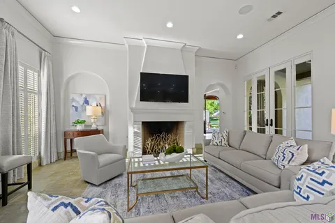$989,500 | 6734 Audubon Circle, Baton Rouge, LA 70806