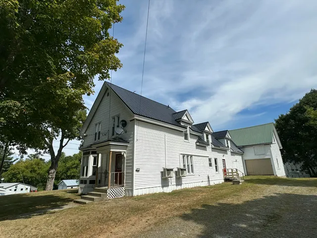 $169,900 | 36 Sherman Street, Island Falls, ME 04747