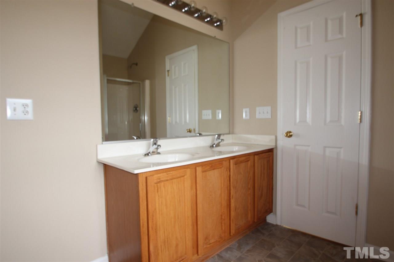 1546 Pebble Ridge Drive Raleigh, NC 27610 - Photo 8 of 14 Gallery Image 8