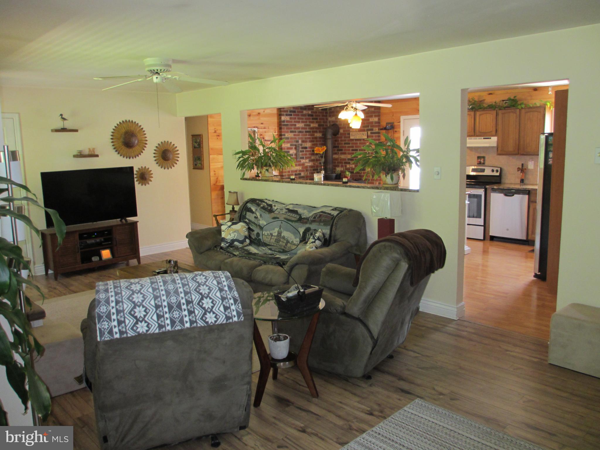 23 Waldron Road Allentown, NJ 08501 - Photo 8 of 35 Gallery Image 8