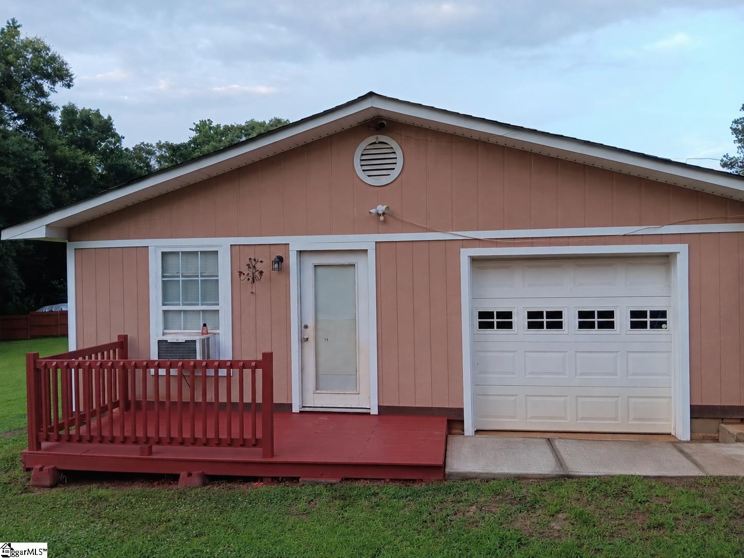 300 Baldwin Street Honea Path, SC 29654 - Photo 21 of 25