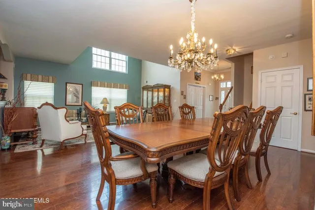 $675,000 | 221 Valencia Drive, Monroe Township, NJ 08831