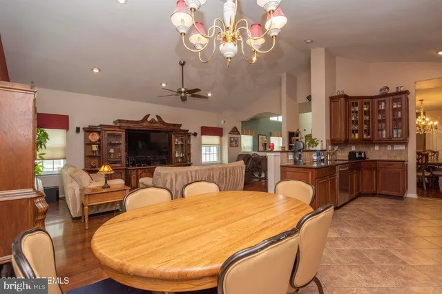 $675,000 | 221 Valencia Drive, Monroe Township, NJ 08831