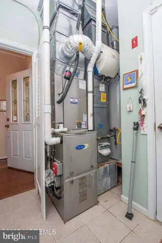 $675,000 | 221 Valencia Drive, Monroe Township, NJ 08831