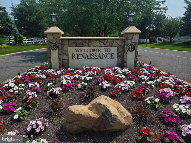 $675,000 | 221 Valencia Drive, Monroe Township, NJ 08831