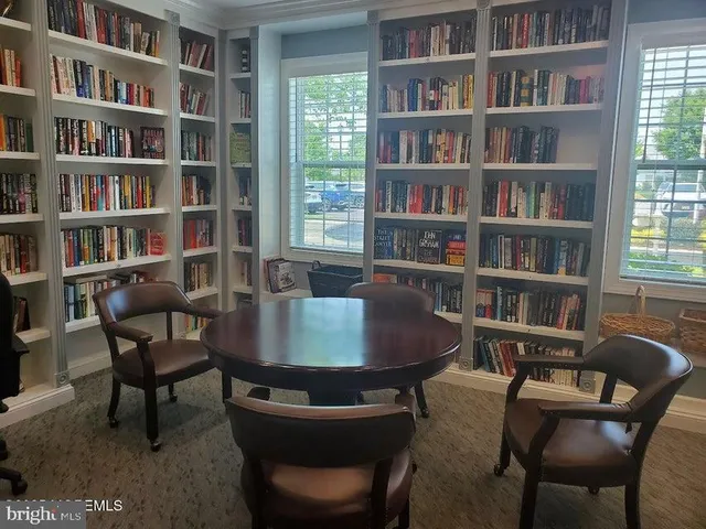 $675,000 | 221 Valencia Drive, Monroe Township, NJ 08831