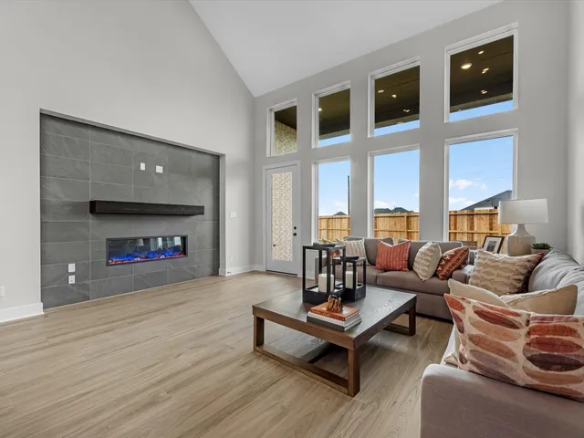 $627,563 | 31902 Wind Rdg Drive, Fulshear, TX 77441