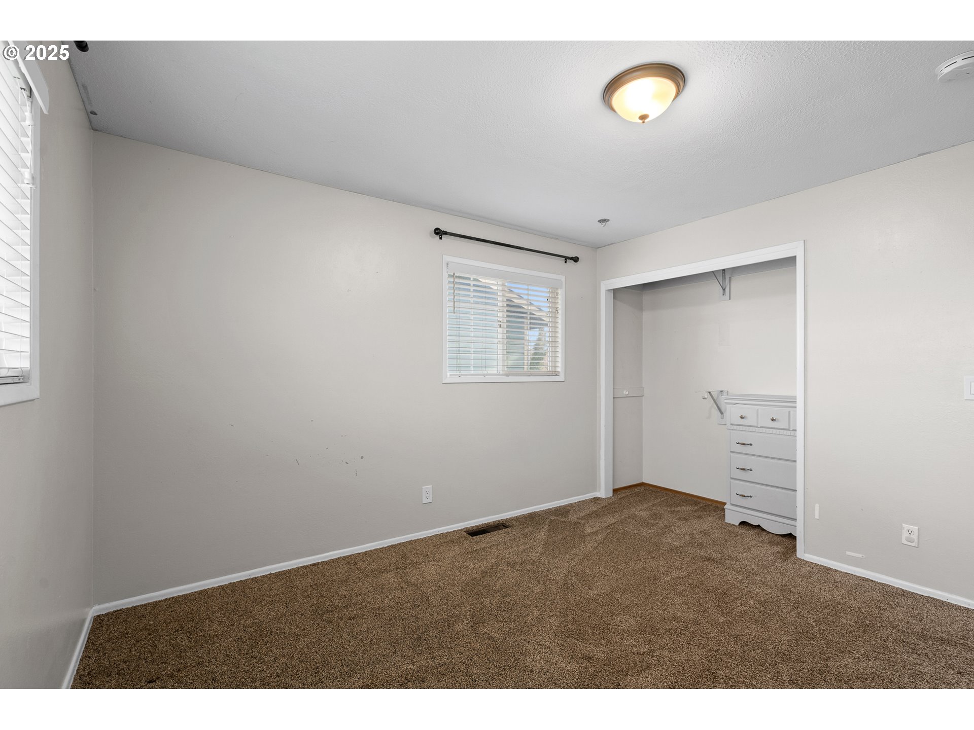 1524 Southwest 44th Street Pendleton, OR 97801 - Photo 20 of 45