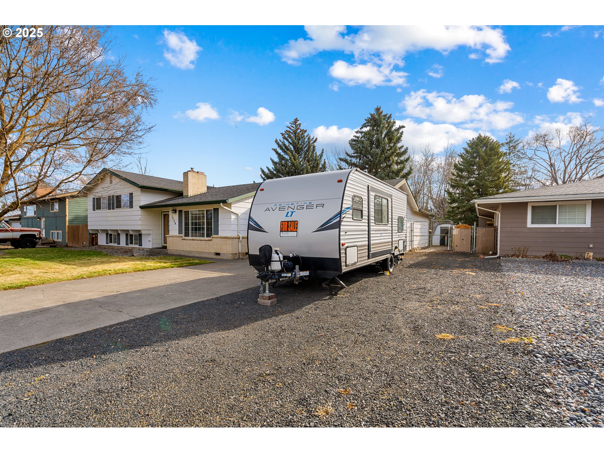 1524 Southwest 44th Street Pendleton, OR 97801 - Photo 4 of 45