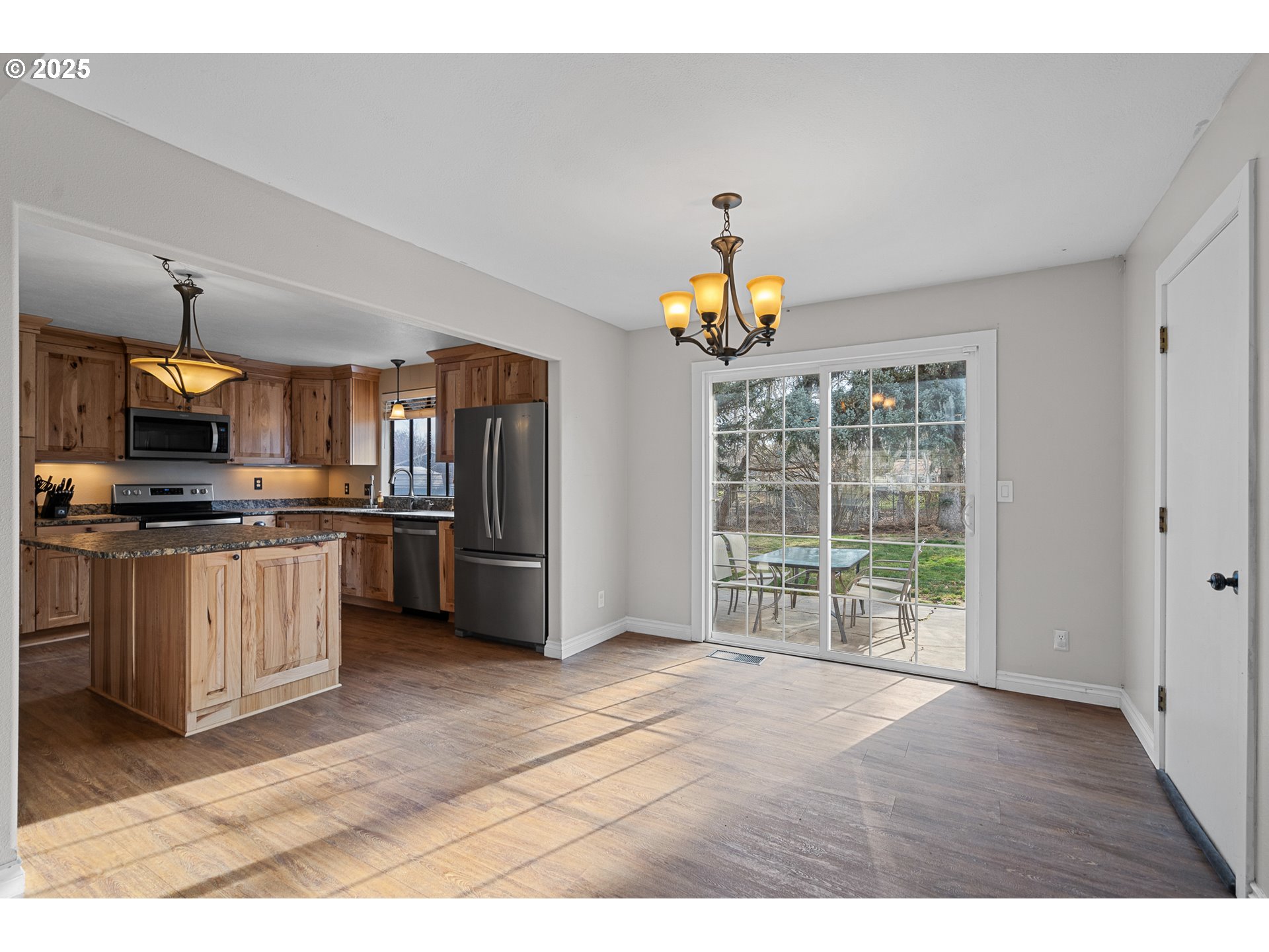 1524 Southwest 44th Street Pendleton, OR 97801 - Photo 10 of 45