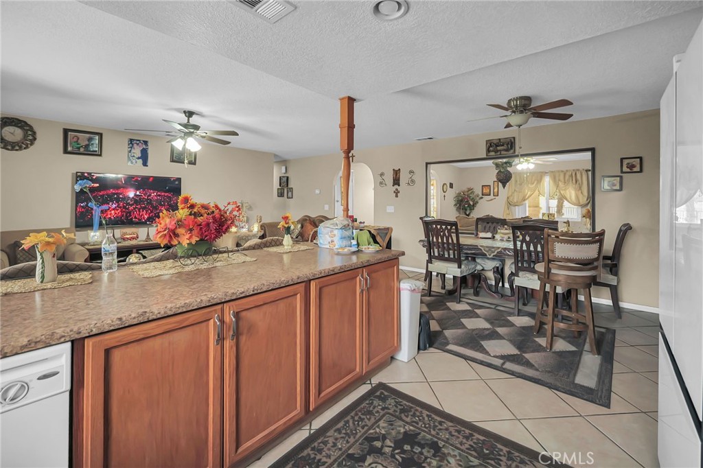 7863 Railroad Avenue Riverside, CA 92504 - Photo 13 of 38