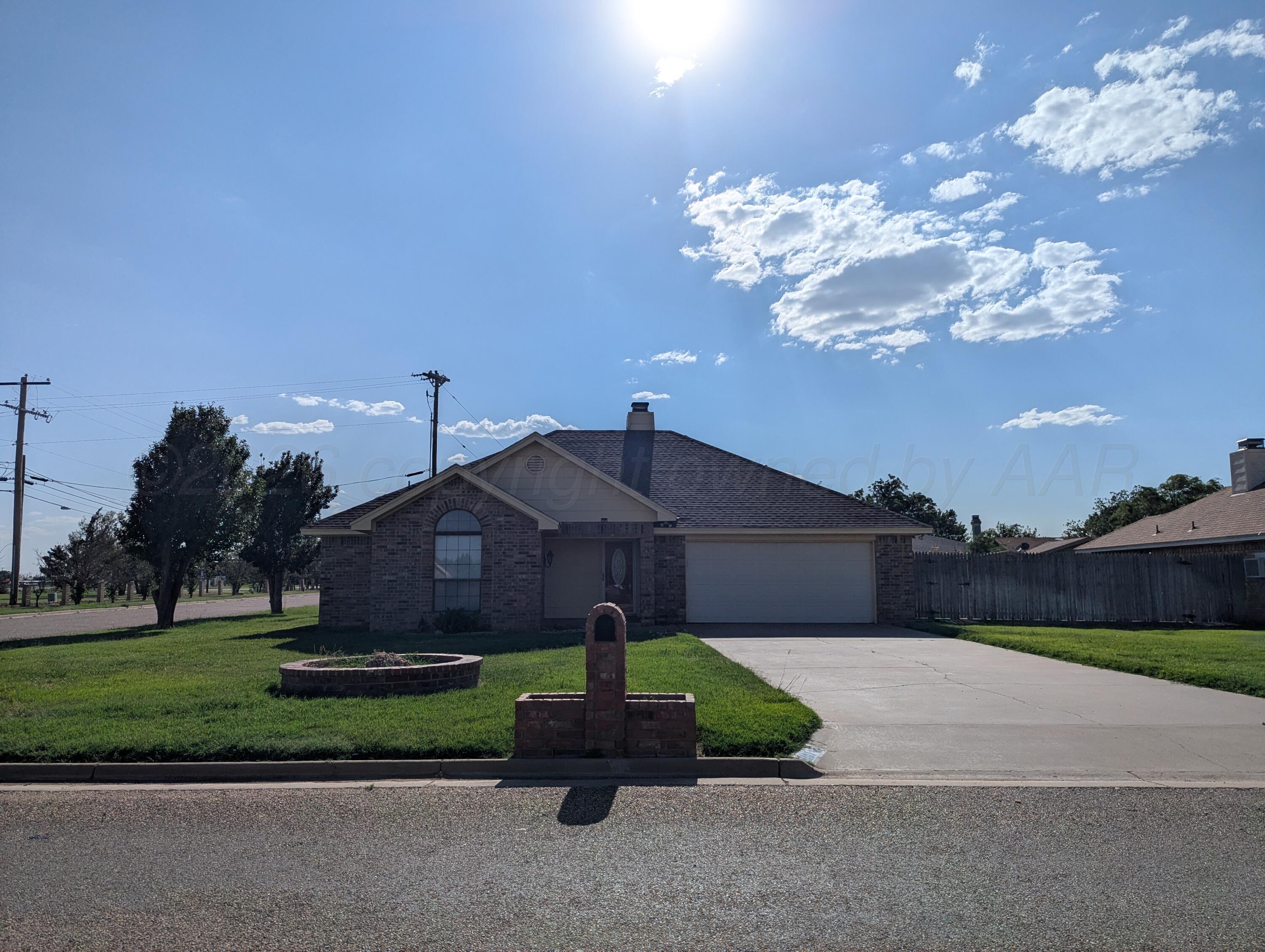 1101 Springfield Avenue Friona, TX 79035 - Photo 1 of 18 PXL_20260628_230709861.MP