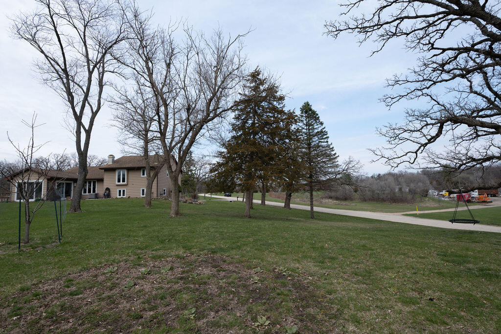 3377 North Hackbarth Road Janesville, WI 53548 - Photo 9 of 55 DSC_9691