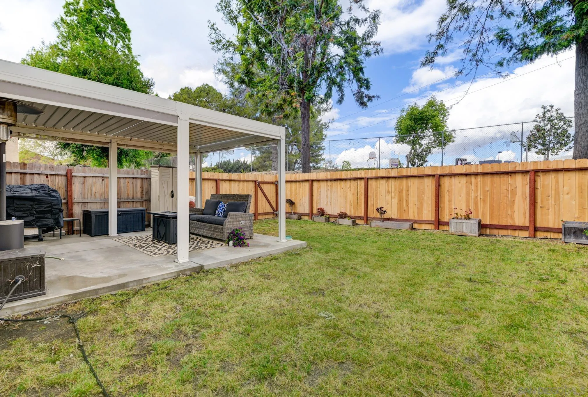 437 Ridgeway Court Spring Valley, CA 91977 - Photo 21 of 26 Gallery Image 21