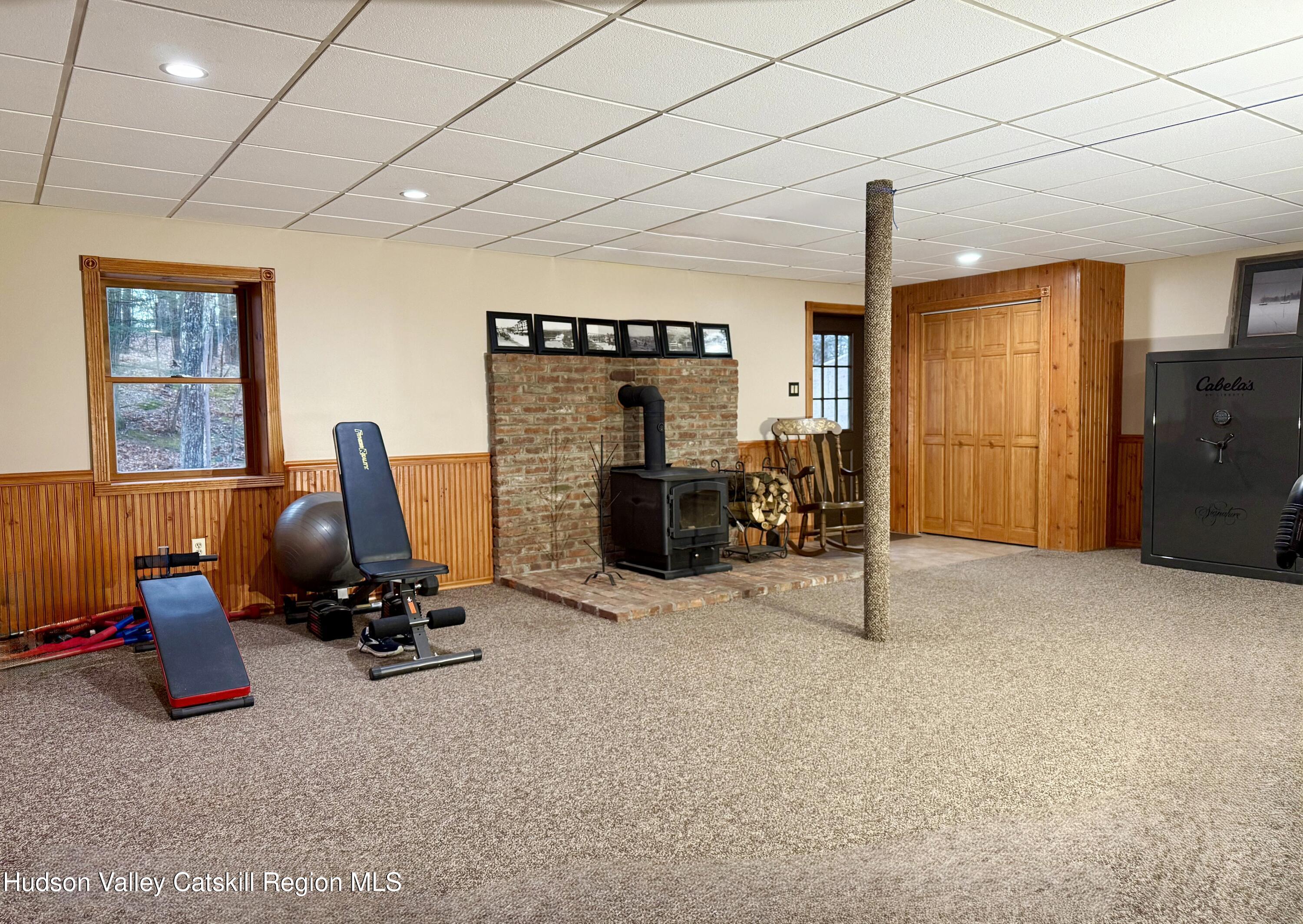 485 Potic Mountain Road Catskill, NY 12414 - Photo 19 of 46 a room with furniture and gym equipment