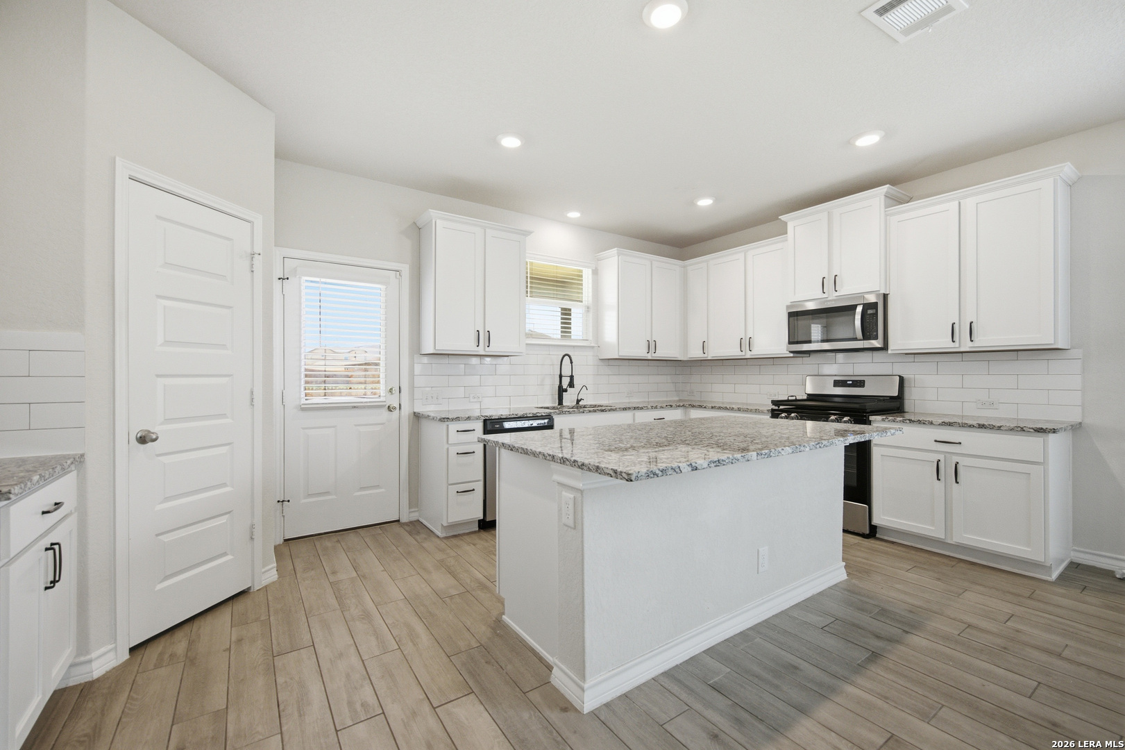 712 Rushing Banks Cibolo, TX 78108 - Photo 22 of 40