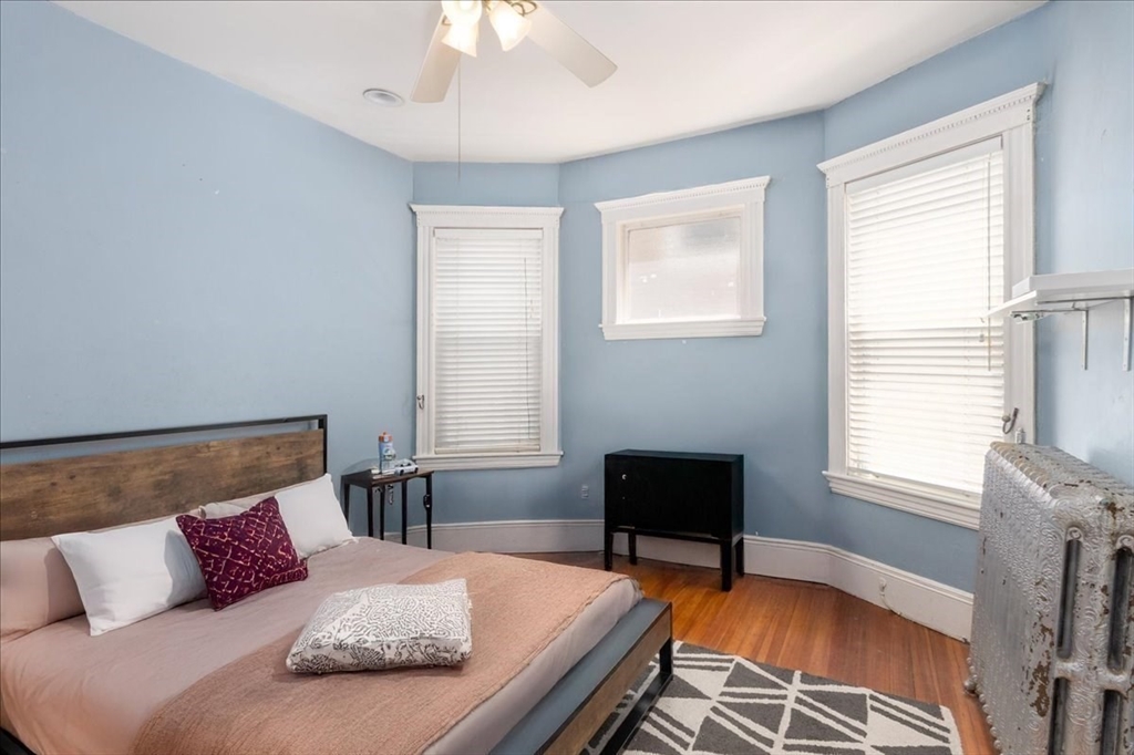142 Calumet Street Boston, MA 02120 - Photo 19 of 42