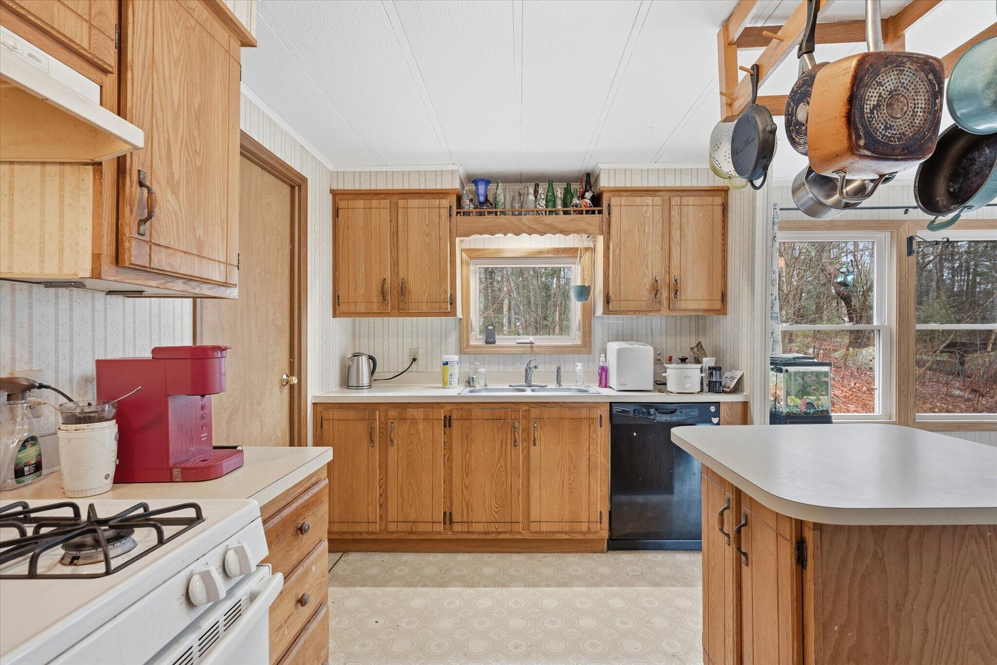 445 Snow's Cove Road Sedgwick, ME 04676 - Photo 14 of 45 Kitchen