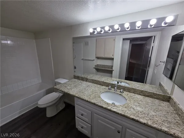 $1,100 | 555 East Silverado Ranch Boulevard, Unit 1123, Las Vegas, NV 89183