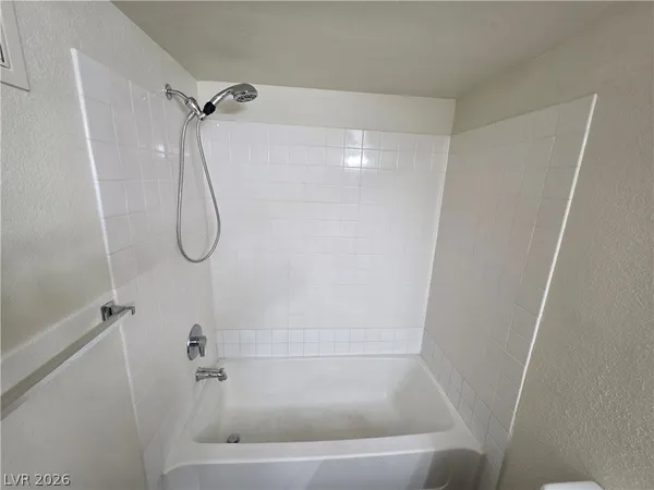 $1,100 | 555 East Silverado Ranch Boulevard, Unit 1123, Las Vegas, NV 89183