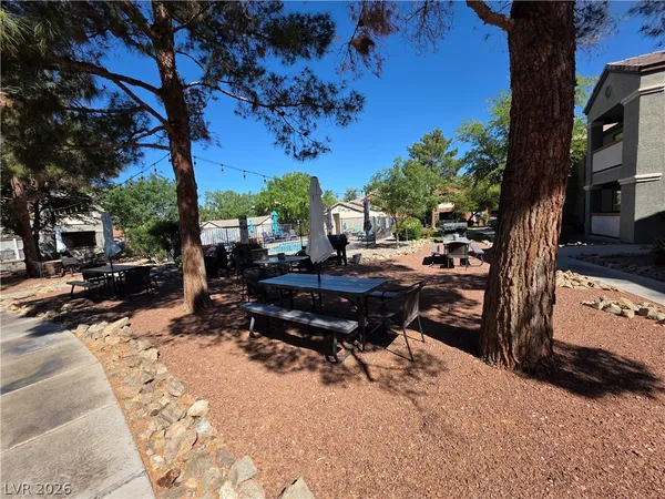 $1,100 | 555 East Silverado Ranch Boulevard, Unit 1123, Las Vegas, NV 89183