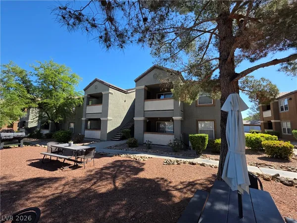 $1,100 | 555 East Silverado Ranch Boulevard, Unit 1123, Las Vegas, NV 89183