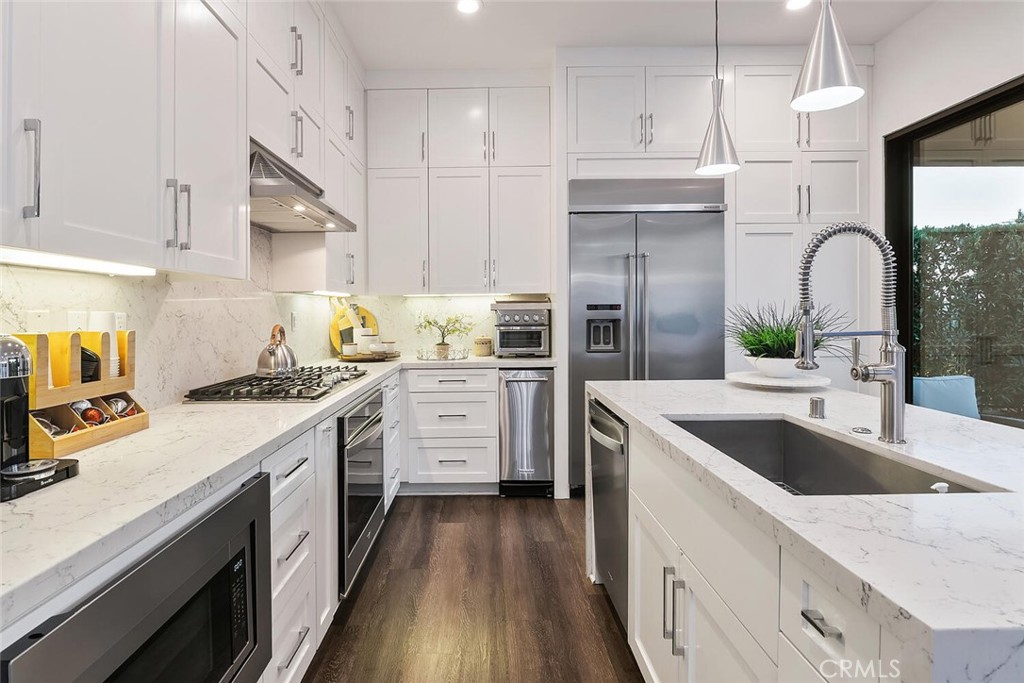 20732 Beech Circle Porter Ranch, CA 91326 - Photo 14 of 72