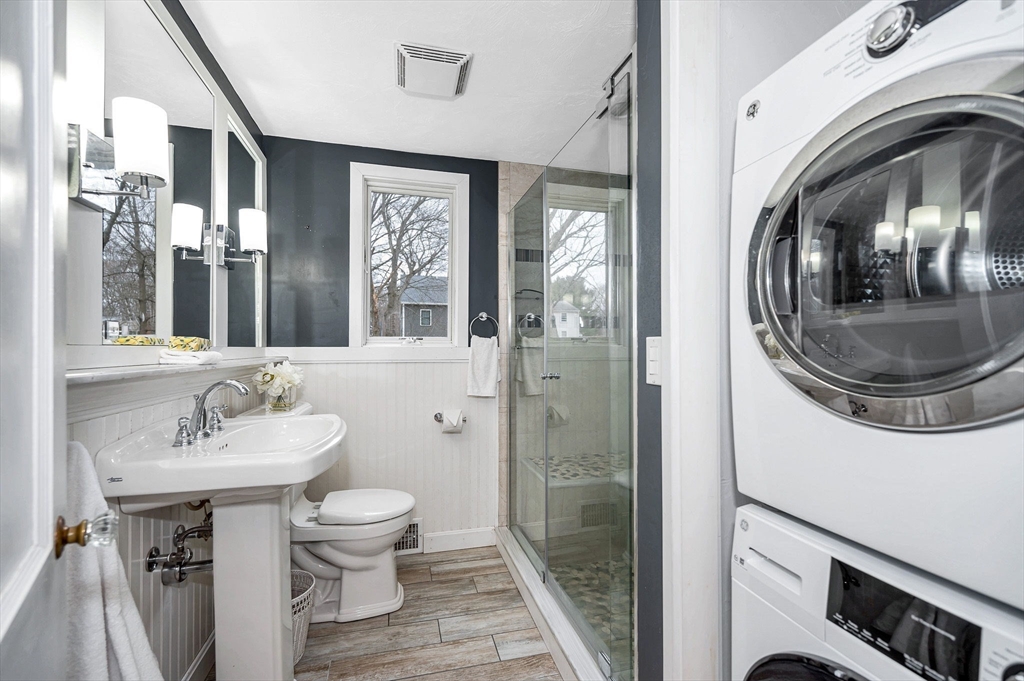 52 Tennyson Road Reading, MA 01867 - Photo 13 of 33 Gallery Image 13