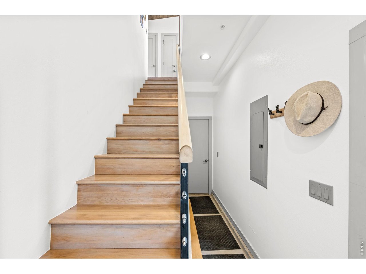 865 North Cedar Brook Road Boulder, CO 80304 - Photo 4 of 49