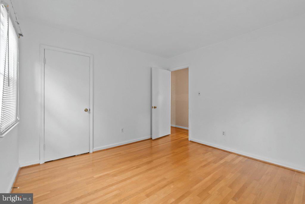 9704 Hall Road Potomac, MD 20854 - Photo 32 of 41 a view of an empty room