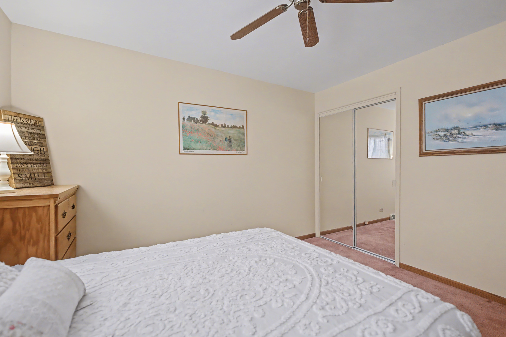 118 Evergreen Street Addison, IL 60101 - Photo 20 of 38 a bedroom with a bed and a window