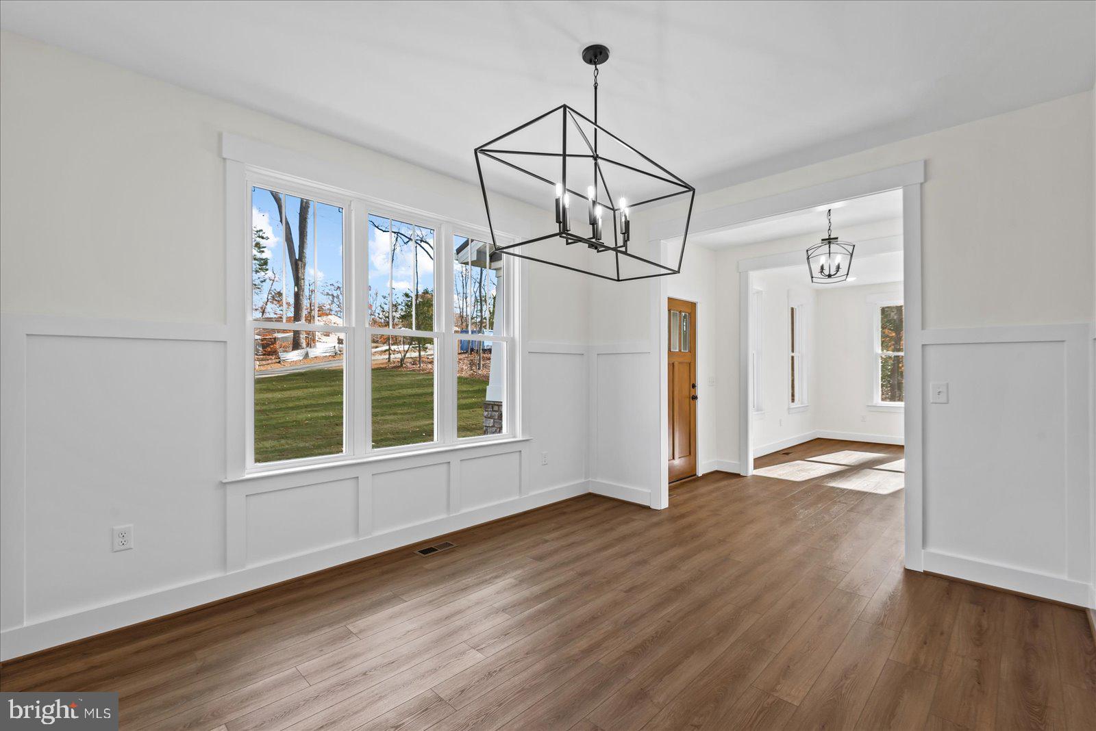 209 Doc Stone Road Stafford, VA 22556 - Photo 9 of 43 209 Doc Stone Rd. Elegant dining area