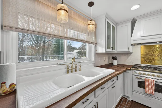 $435,000 | 13878 252nd Avenue Northwest, Zimmerman, MN 55398