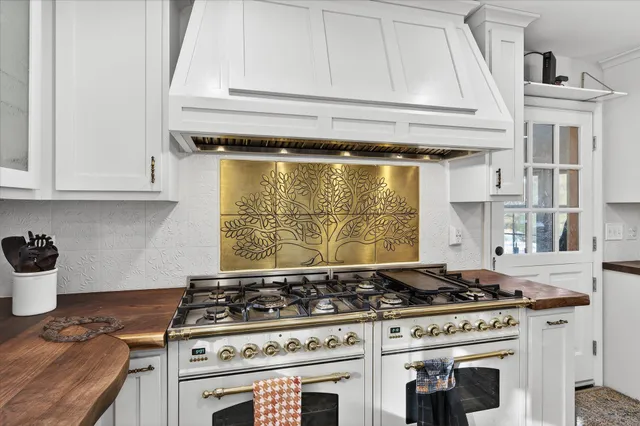 $435,000 | 13878 252nd Avenue Northwest, Zimmerman, MN 55398