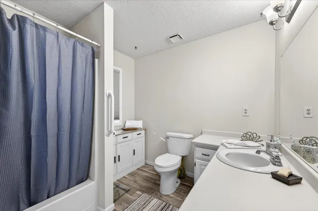 $435,000 | 13878 252nd Avenue Northwest, Zimmerman, MN 55398