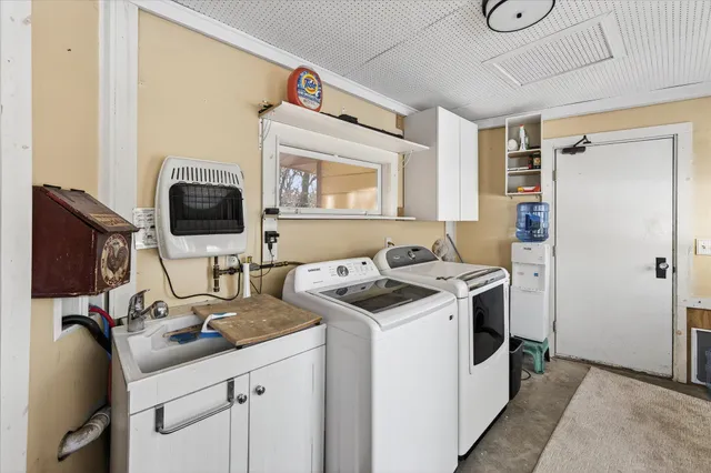 $435,000 | 13878 252nd Avenue Northwest, Zimmerman, MN 55398