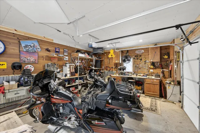 $435,000 | 13878 252nd Avenue Northwest, Zimmerman, MN 55398