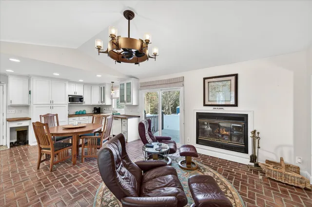 $435,000 | 13878 252nd Avenue Northwest, Zimmerman, MN 55398