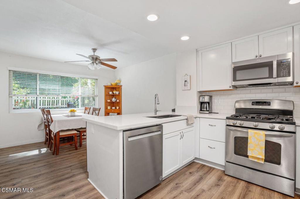 656 Blue Oak Avenue Thousand Oaks, CA 91320 - Photo 22 of 33